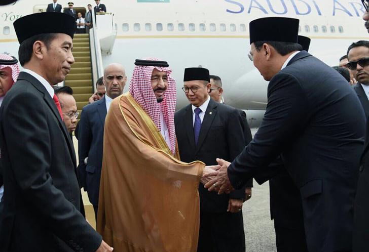 Ahok Pamer Foto Salaman dengan Raja Salman di Twitter