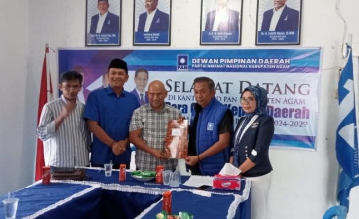 Amril Jambak, Wartawan Riau Maju Pilkada Agam