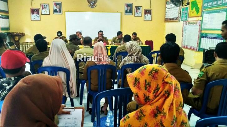 Pemkab Siak Beri Angin Segar Terkait Tuntutan Kades se-Tualang Tentang ADD Tahap III 2016