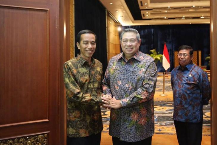 Jokowi Jamu SBY Minum Teh di Istana